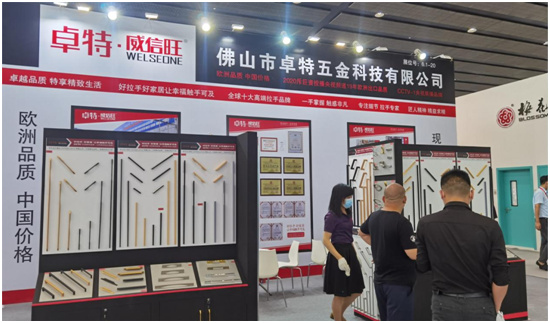 特朗普威胁：拒交基地将有“坏事发生”！中国把话挑明